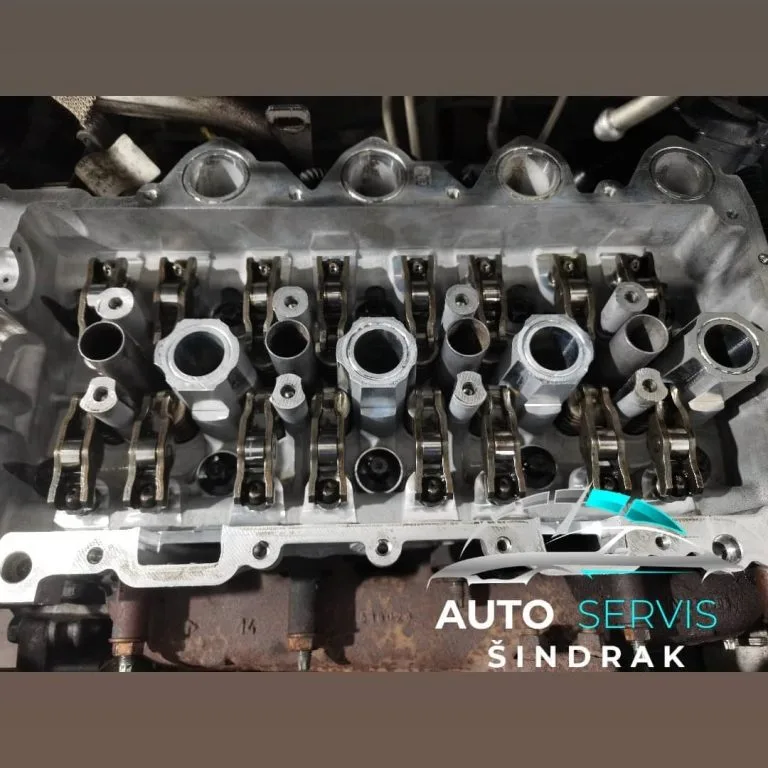 veliki servis Peugeot i Citroen – zamjena ulja i filtera